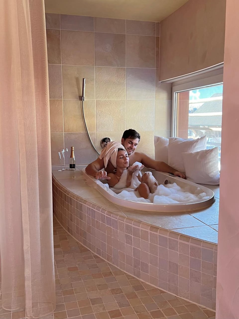 Bathroom, Bath