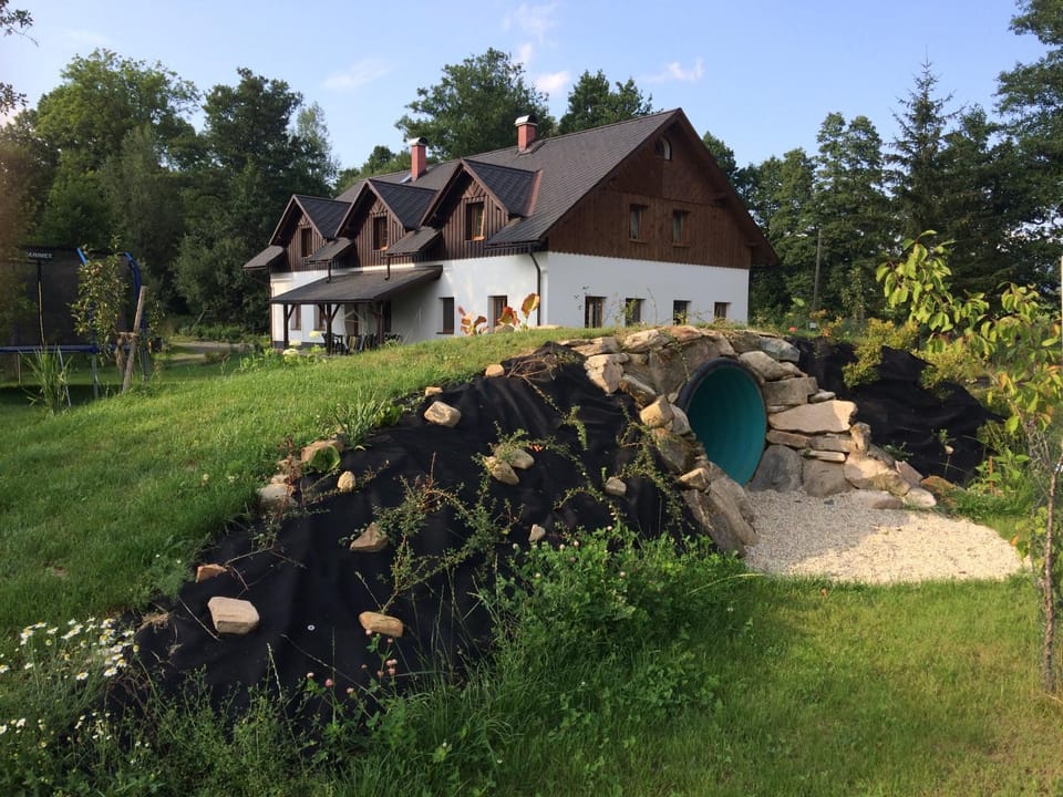 Property building, Garden