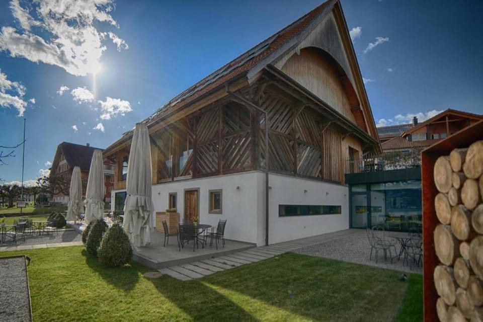 Garden, Balcony/Terrace