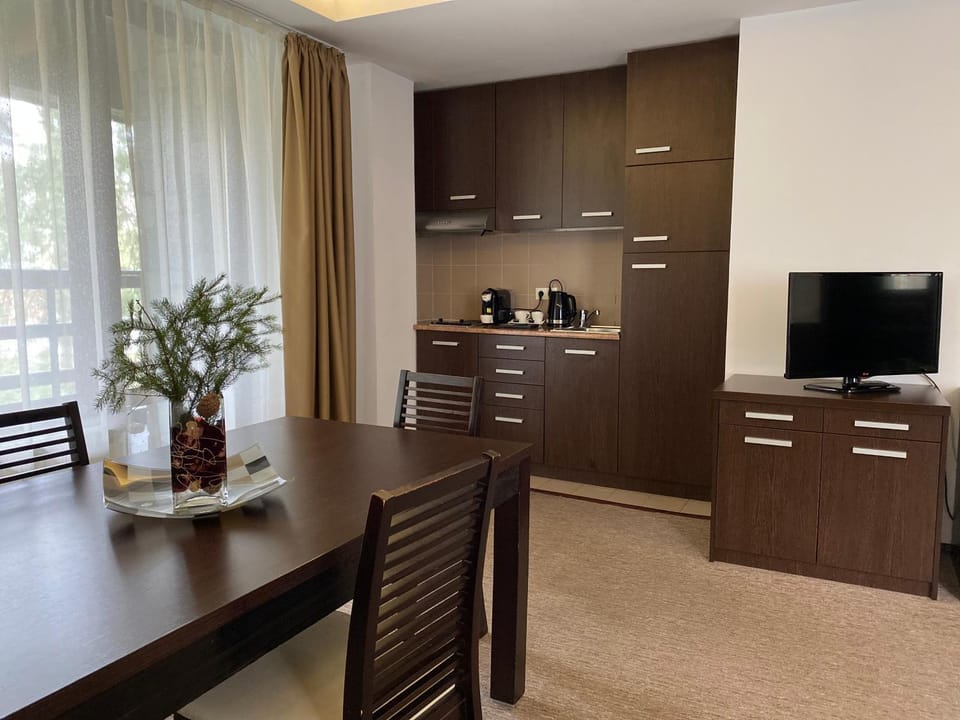 Kitchen or kitchenette, stove