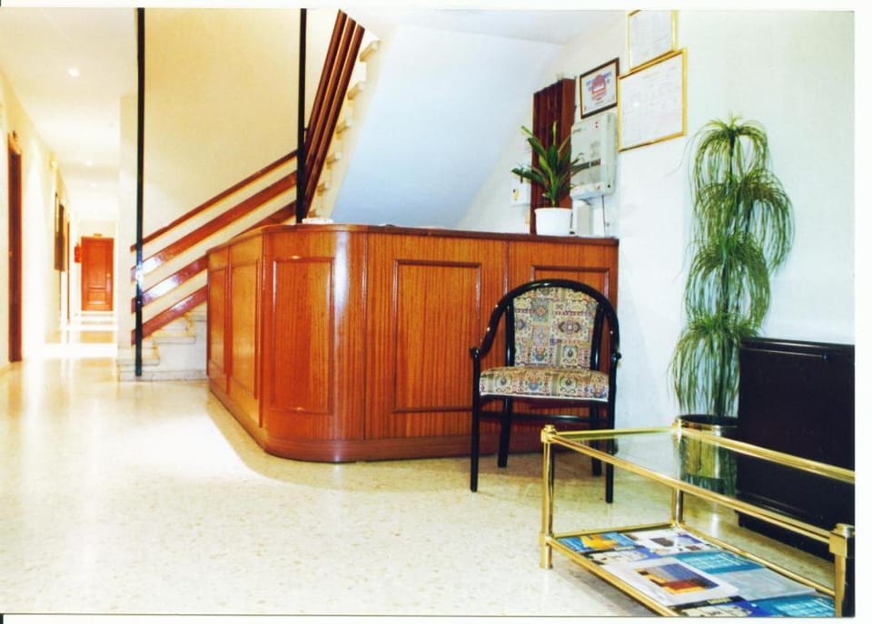 Hostal Niza Bed and Breakfast in Badajoz