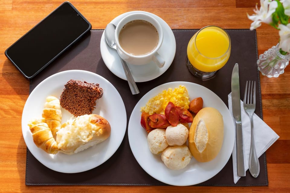 Breakfast, Continental breakfast, Buffet breakfast
