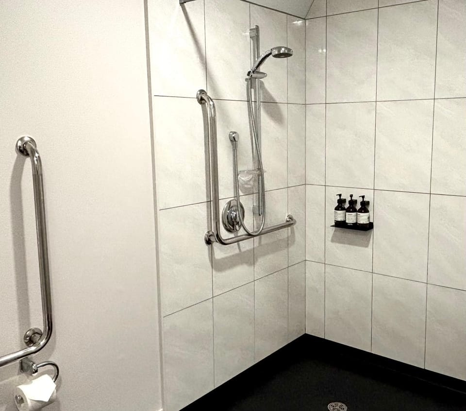 Ascot Park Hotel Hotel in Invercargill