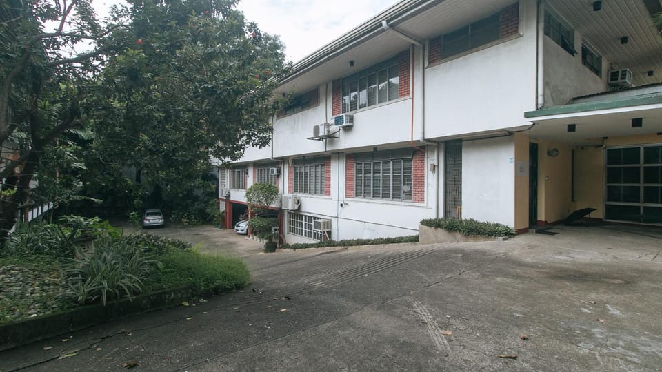 Property building, Garden, Garden view