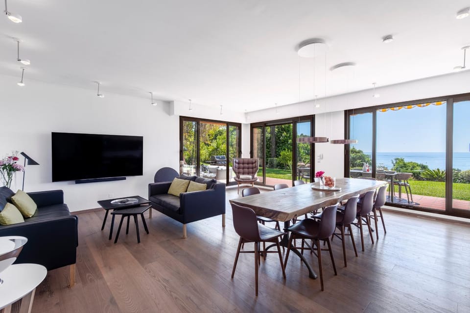 Monaco Country Park Apartment in Roquebrune-Cap-Martin