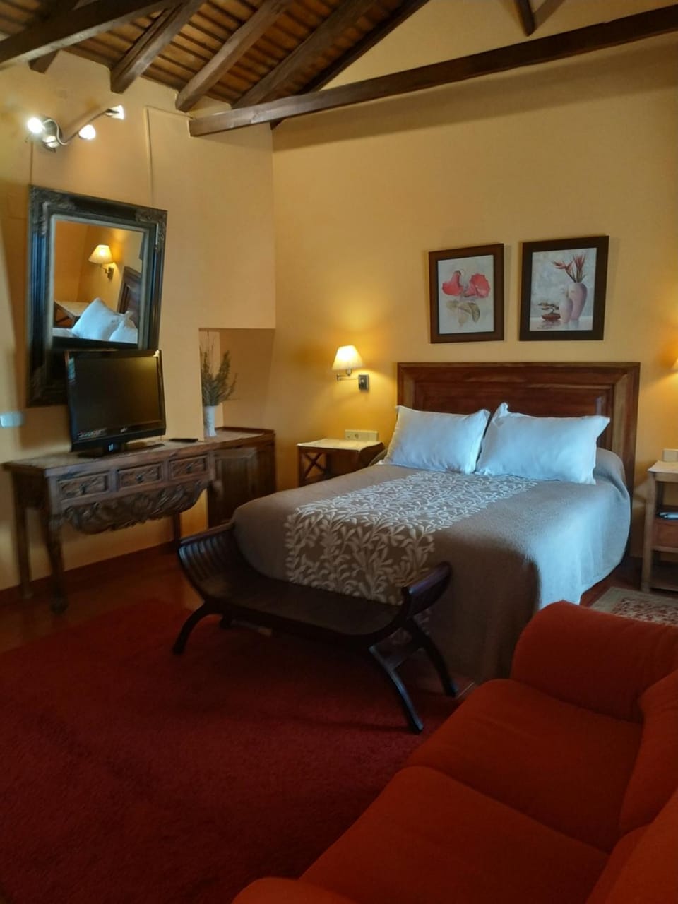 Bed, Bedroom