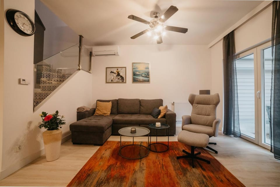 Casa La Mata Parquemar Apartment in Torre La Mata