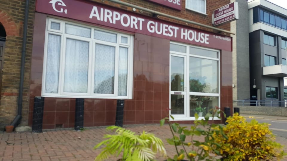 Facade/entrance, Property logo or sign