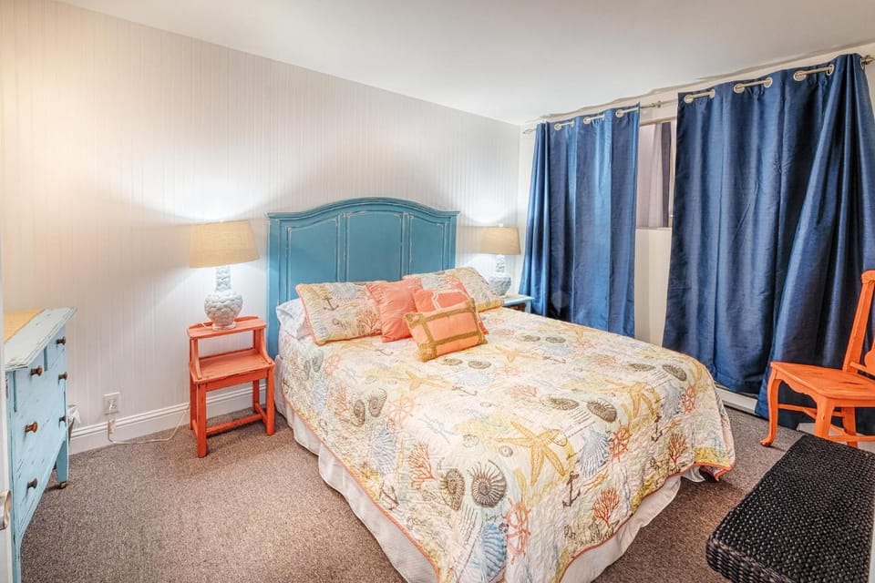 Comfy Cozy Condo Close to Surf Town Center House in Ocean Shores