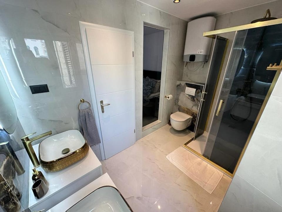 Madonna luxury rooms Bed and Breakfast in Split