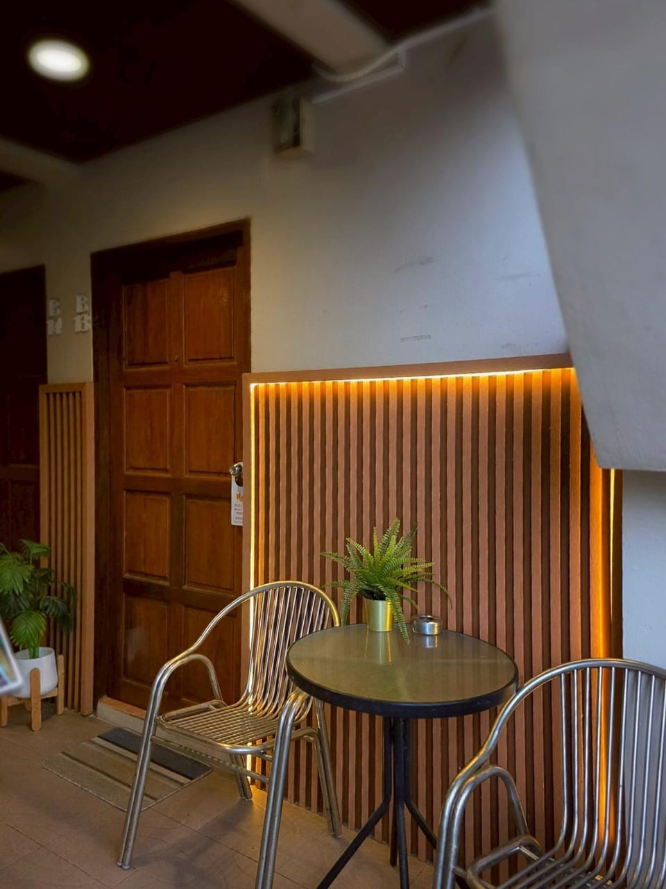 Property building, Seating area