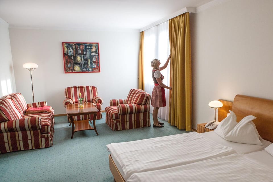 Seating area, Bedroom