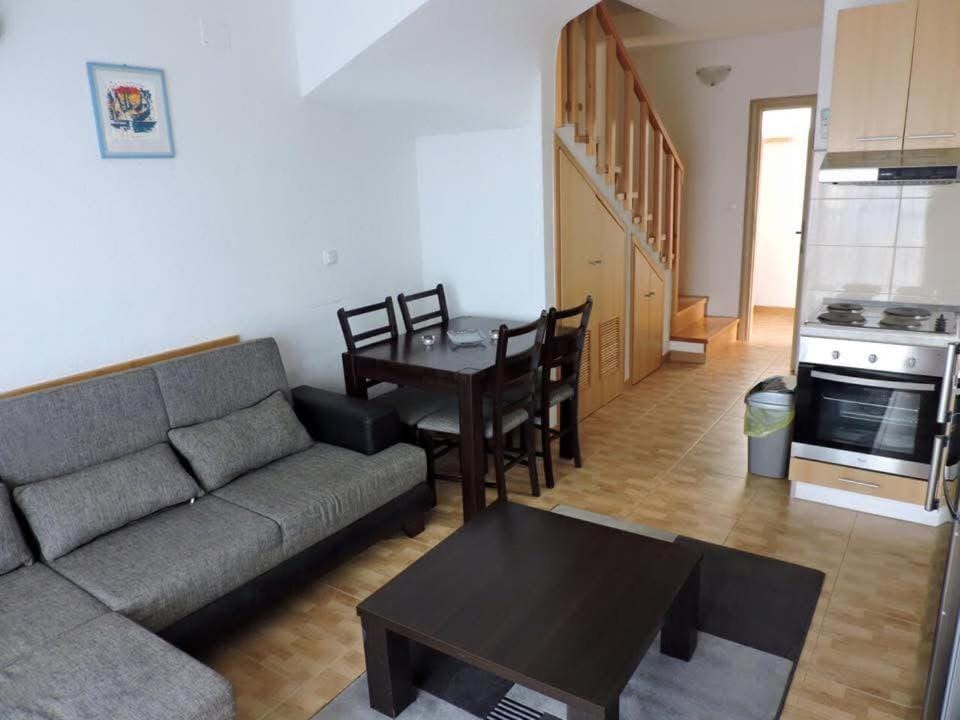 Apartments Tina Apartment in Dubrovnik-Neretva County