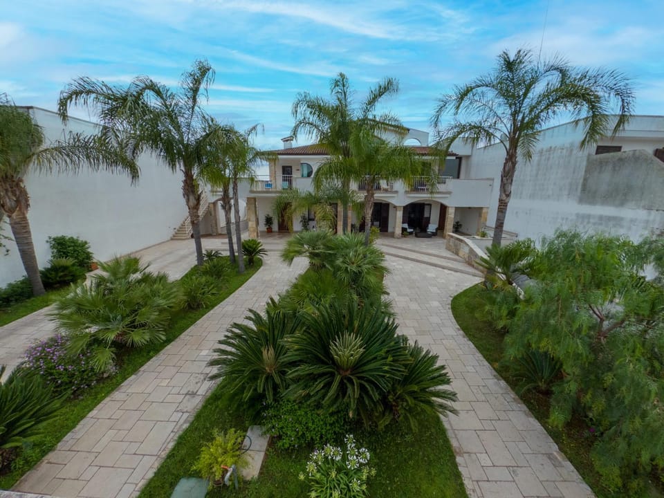 Property building, Garden