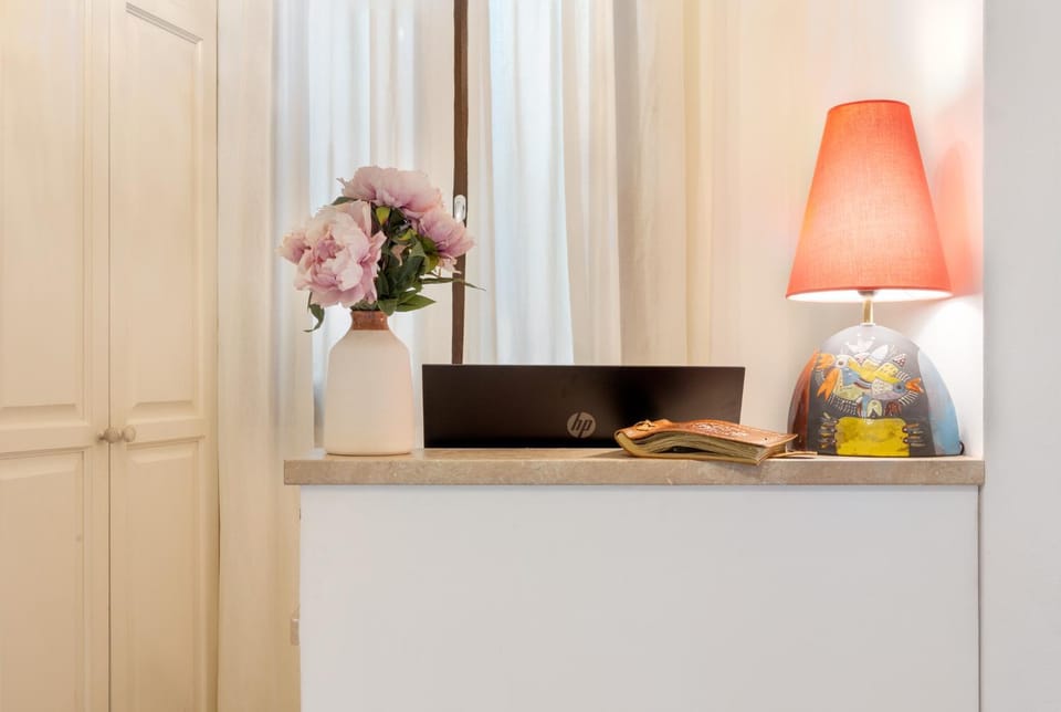 Lobby or reception, hair dresser, Internal: Not applicable to any particular room