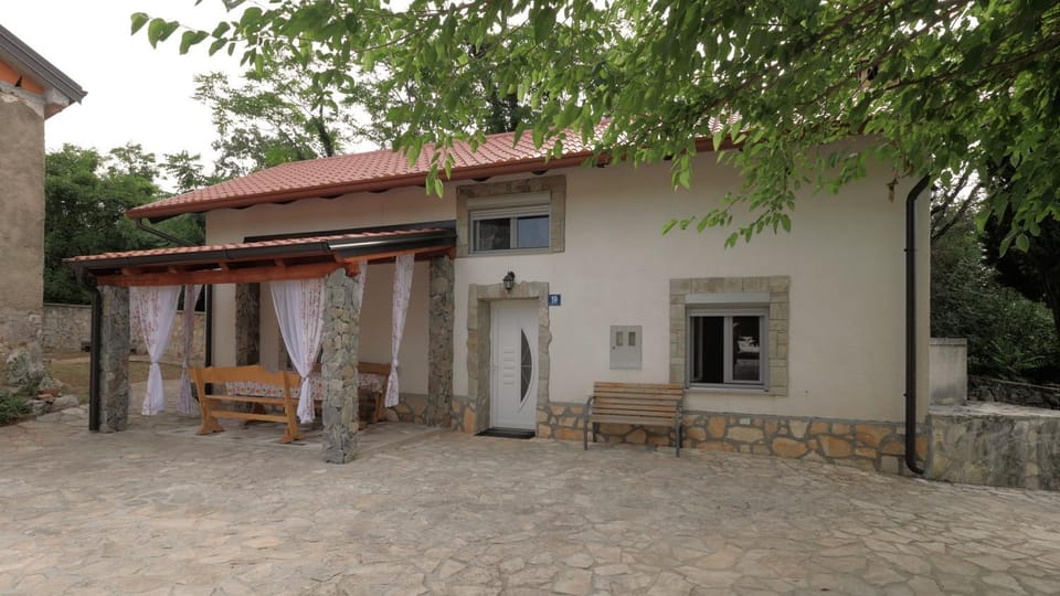 Property building, Balcony/Terrace