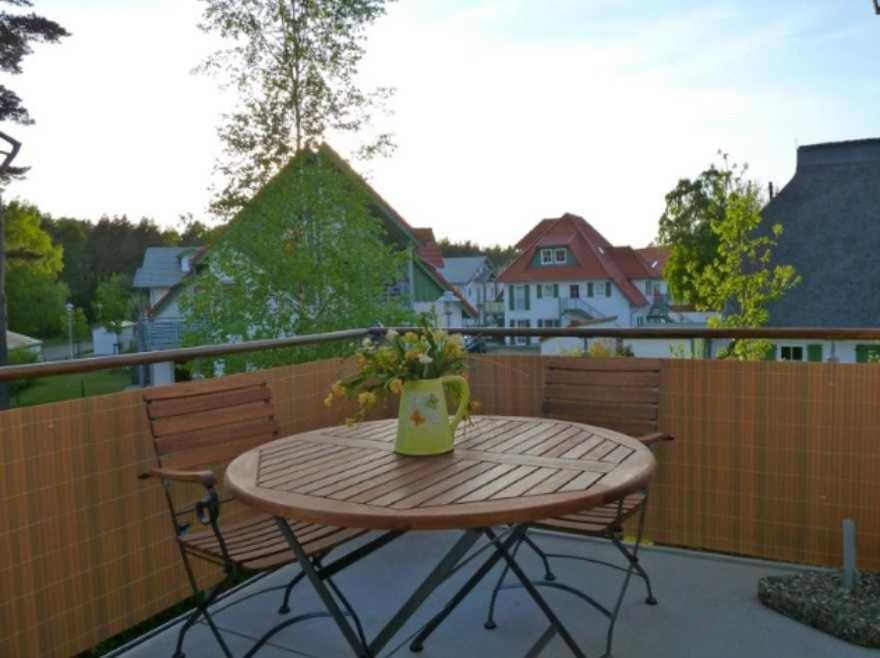 View (from property/room), Balcony/Terrace, Other, Decorative detail