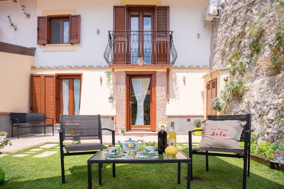 casa vacanza sole House in Campania