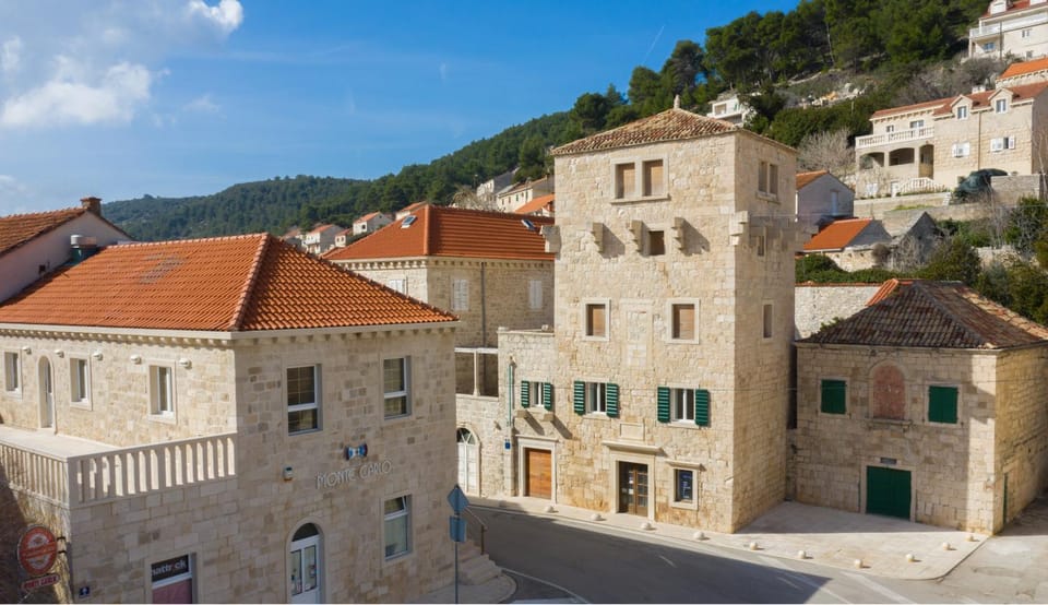 Vacation house "Kaštil" Pučišća - Brač Apartment in Split-Dalmatia County