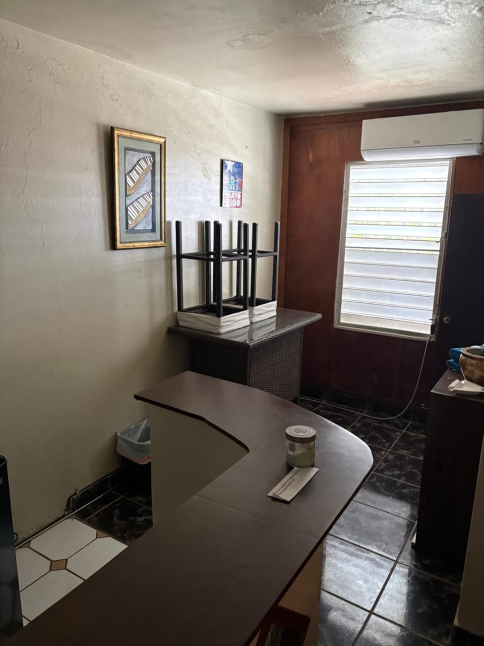 Joe's Studio Apartment in Carolina
