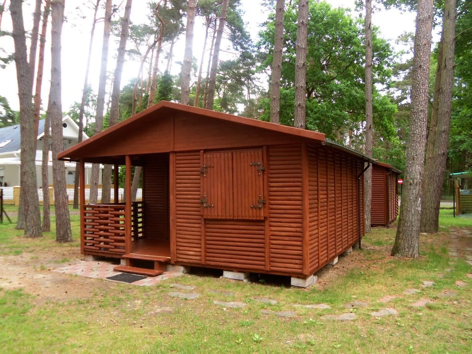 Property building, Facade/entrance, Garden