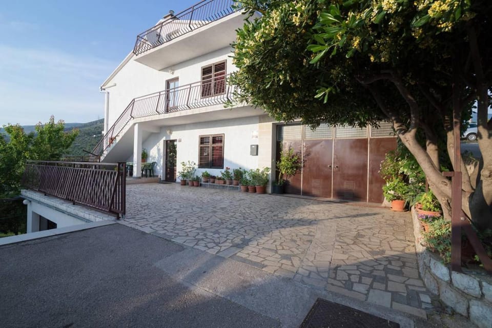 Apartmani Nena Apartment in Lika-Senj County