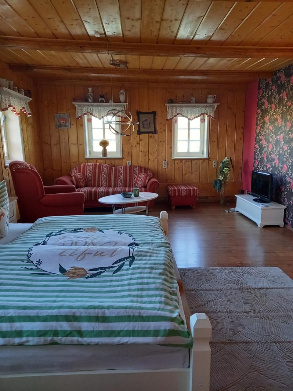 Living room, Bedroom