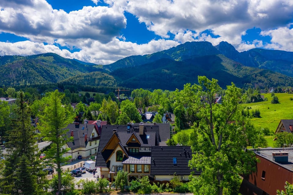 Property building, Natural landscape, Bird's eye view, Mountain view