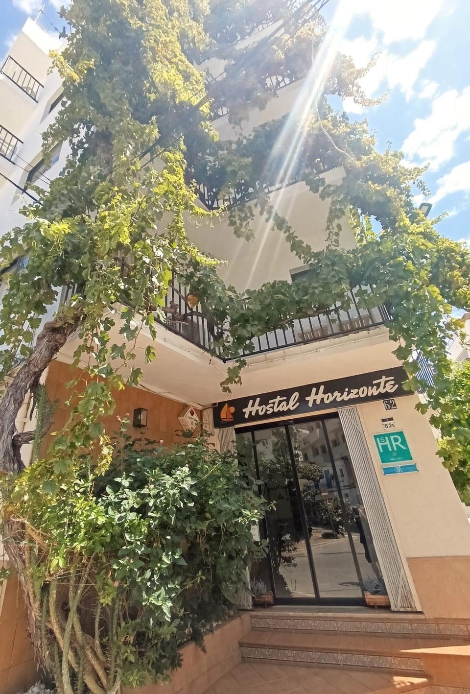 Property building, Facade/entrance