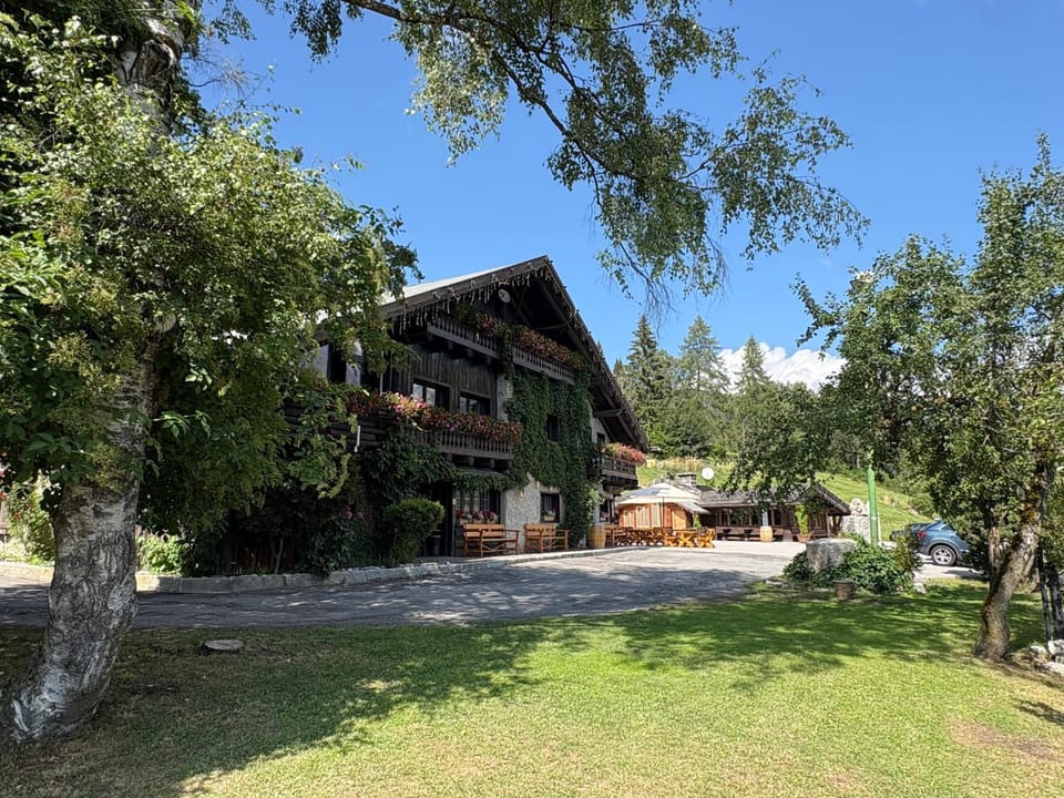 Property building, Garden