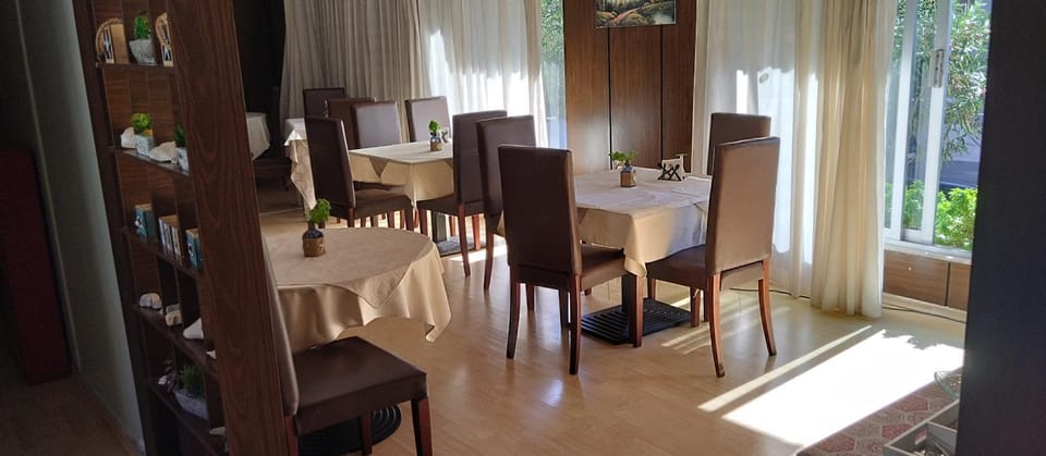 Banquet/Function facilities, Dining area
