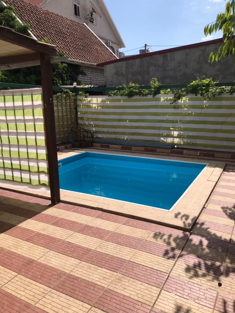 Гостевой дом Дина Bed and Breakfast in Odessa