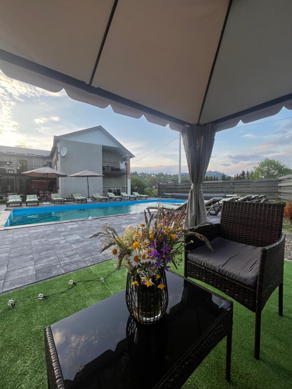 Swimming pool