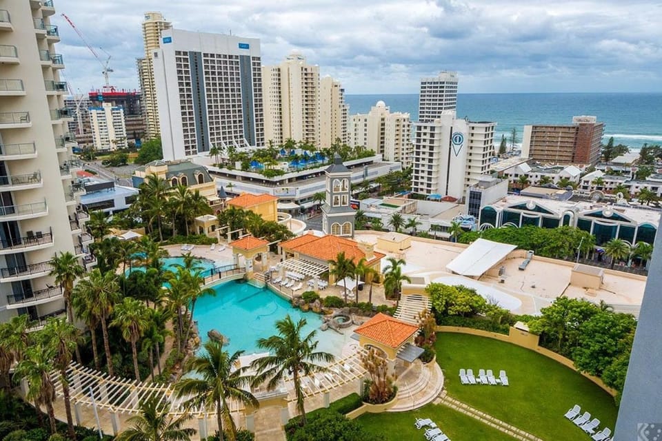 Chevron Renaissance - Private Apartments - Hosted by Coastal Letting Co. Apartment in Surfers Paradise