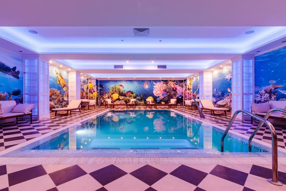 Spa and wellness centre/facilities, Pool view, Swimming pool