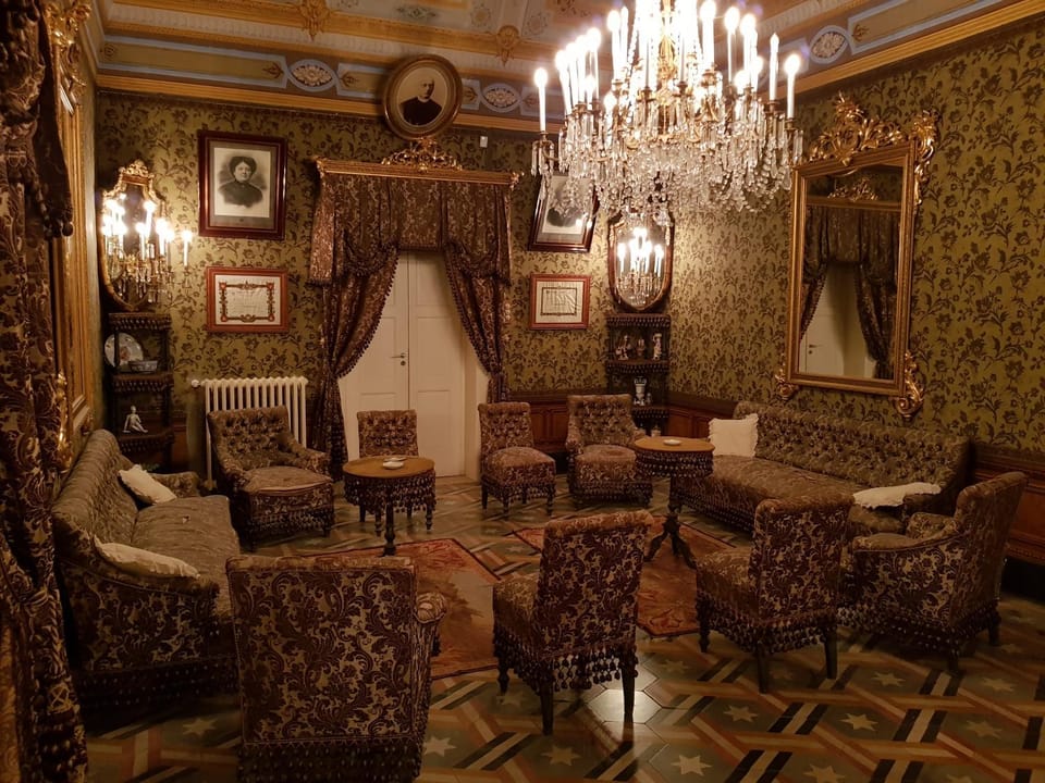 Lounge or bar