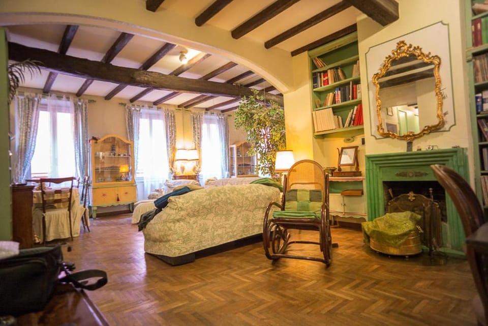 Communal lounge/ TV room, Living room