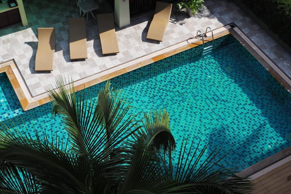 Pool view, Swimming pool