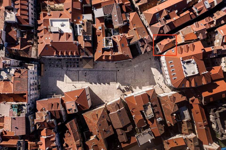 Property building, Day, Bird's eye view, Street view, Location