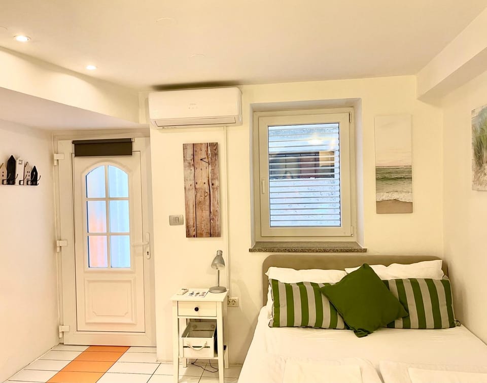 Devi-Piran Apartment in Piran