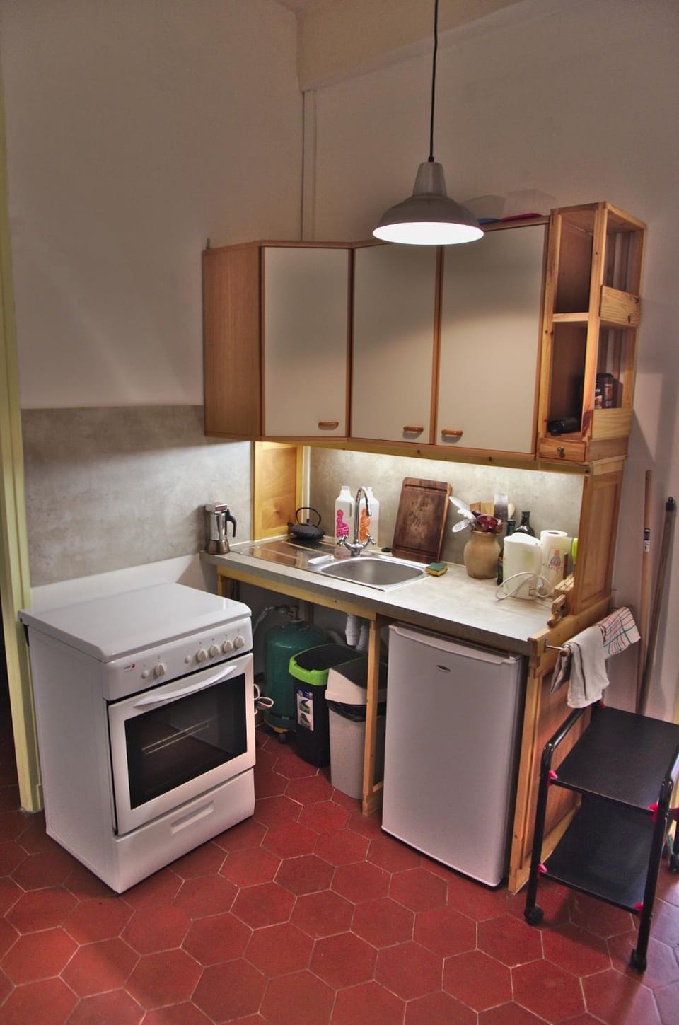 Kitchen or kitchenette