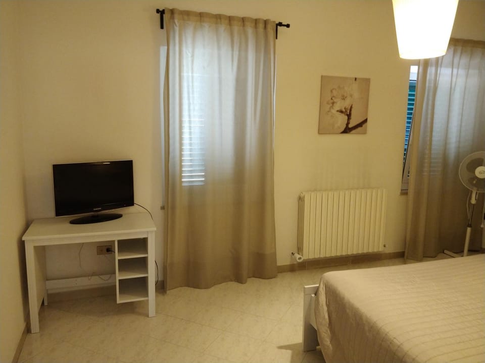 TV and multimedia, Bedroom