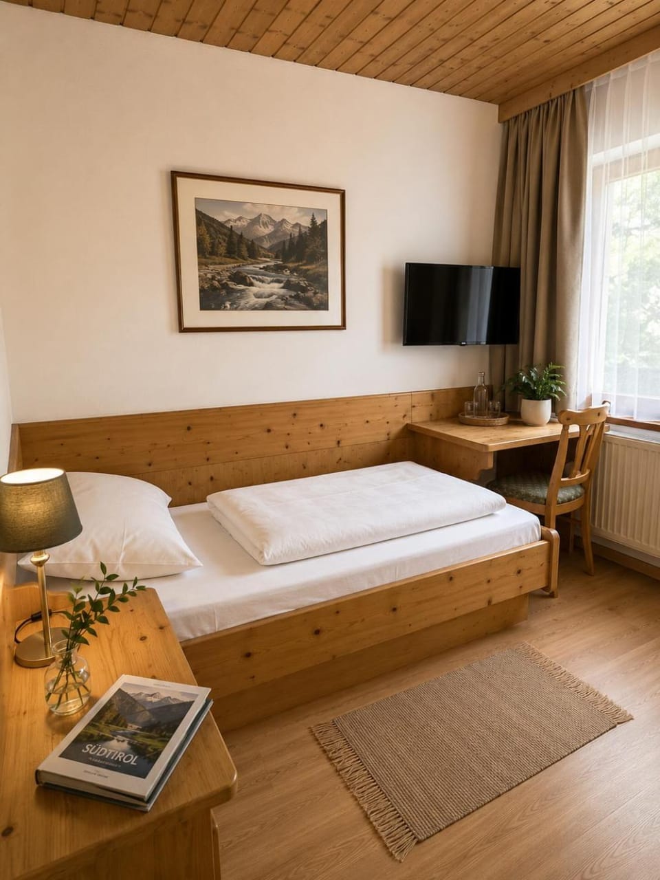 Photo of the whole room