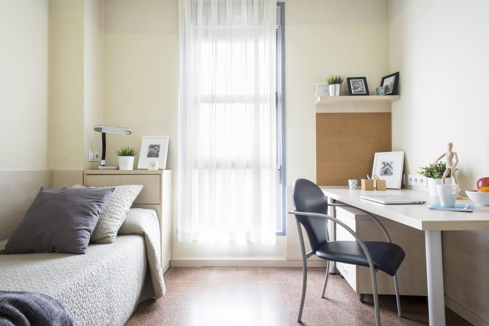 Seating area, Bedroom