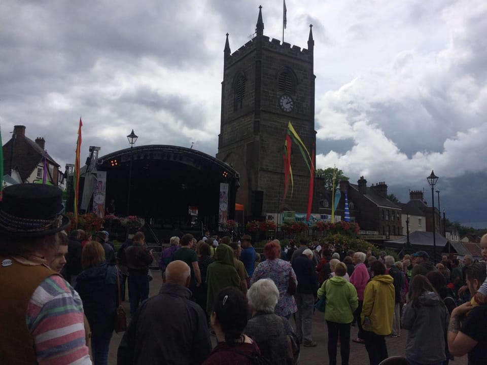 Nearby landmark, Neighbourhood