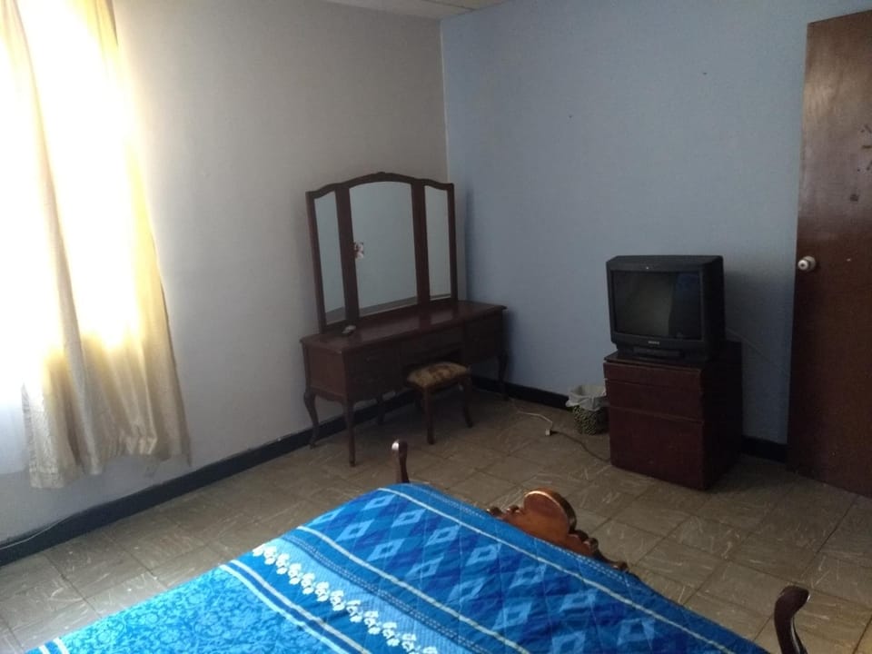 Alcobas cerca al Éxito San Fernando Vacation rental in Cali
