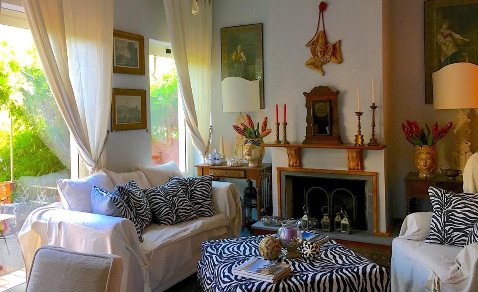 Property building, Living room