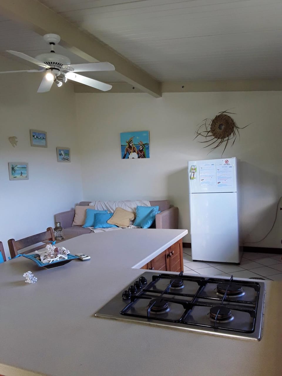 Kitchen or kitchenette, Living room, Photo of the whole room, Dining area