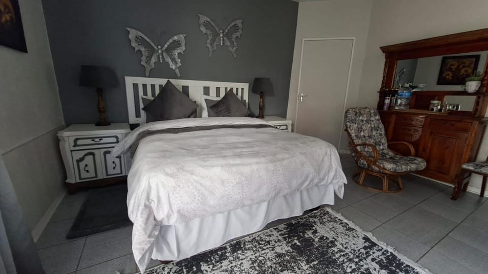 Oppihoek Gastehuis Bed and Breakfast in North West, South Africa