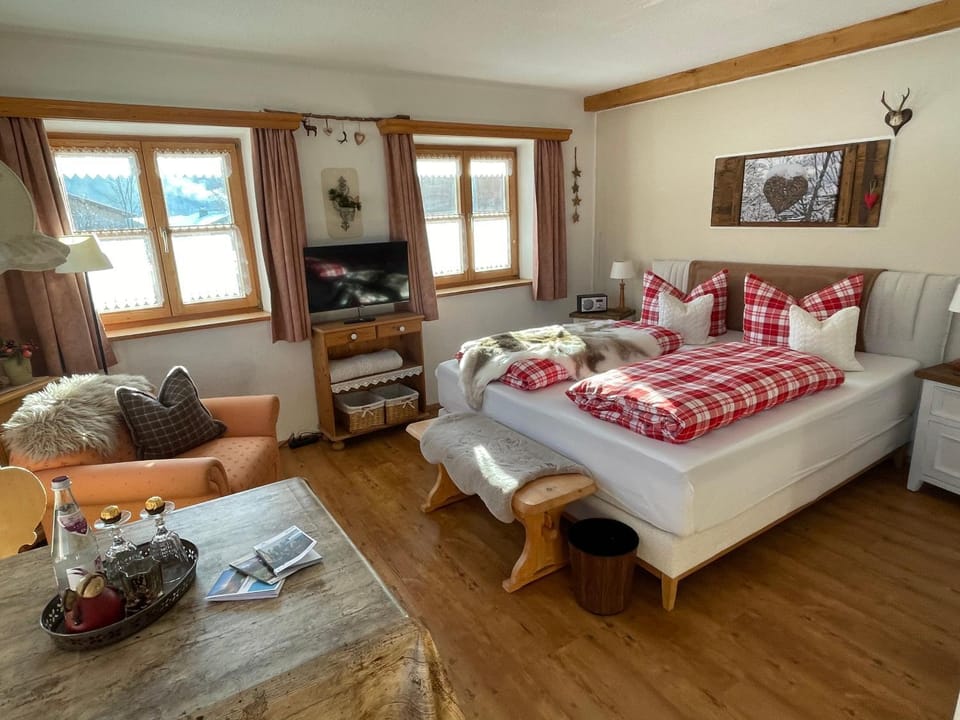 Photo of the whole room